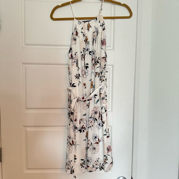 RW&CO NWOT halter silky crepe shift dress - Picture 5 of 16